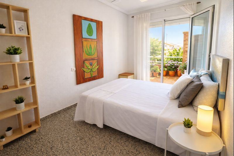 Dormitorio doble luminoso